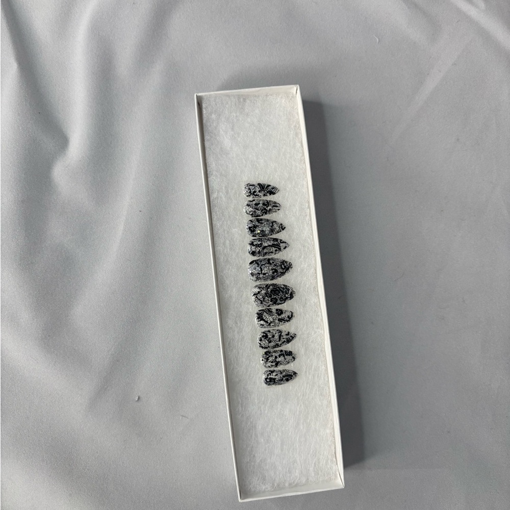 Handmade Press-On Nails